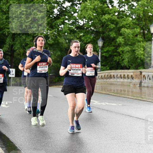 14.06.2026 - REWE Women's Run Dr. Thomas Lammeyer http://msf.ph/oto/9771837 14.06.2026 09:49:58 Laufen 11474, 11077, 7, 10662 meine-sportfotos.de