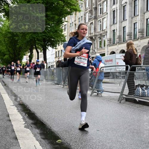 14.06.2026 - REWE Women's Run J. Mangold http://msf.ph/oto/9771846 14.06.2026 09:59:52 Ziel 10090, 10302, 10715, 10732, 10820, 10839, 10840, 11369 meine-sportfotos.de