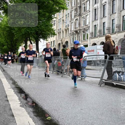 14.06.2026 - REWE Women's Run J. Mangold http://msf.ph/oto/9771865 14.06.2026 09:59:55 Ziel 10090, 10302, 10602, 10715, 10839, 10840, 10995, 11369 meine-sportfotos.de