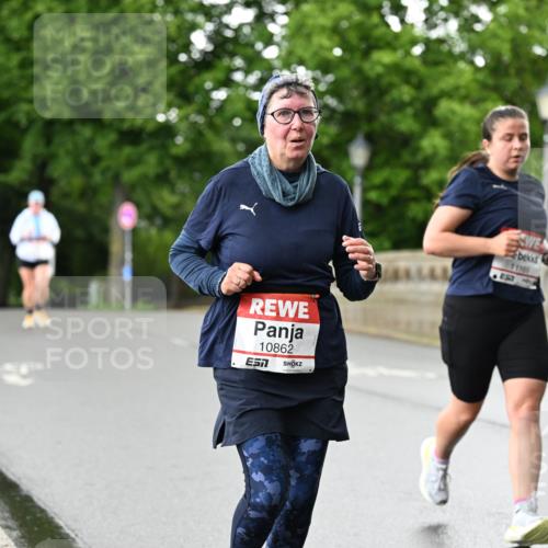14.06.2026 - REWE Women's Run Dr. Thomas Lammeyer http://msf.ph/oto/9771873 14.06.2026 09:50:00 Laufen 10862, 1169, 7, 022 meine-sportfotos.de