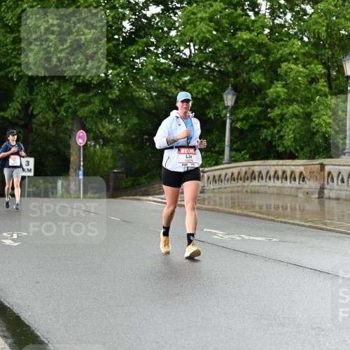 14.06.2026 - REWE Women's Run Dr. Thomas Lammeyer http://msf.ph/oto/9771904 14.06.2026 09:50:05 Laufen 3, 10379 meine-sportfotos.de