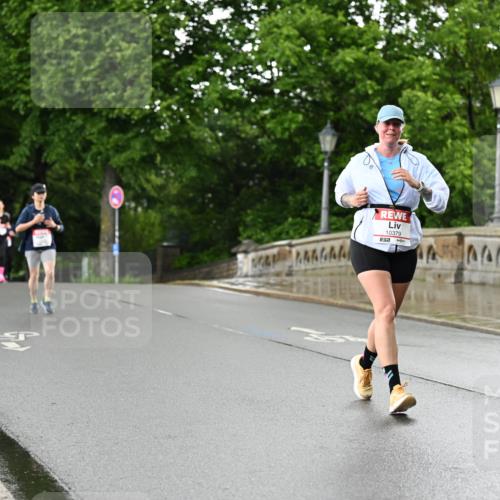 14.06.2026 - REWE Women's Run Dr. Thomas Lammeyer http://msf.ph/oto/9771924 14.06.2026 09:50:07 Laufen 10379, 57, 174422 meine-sportfotos.de