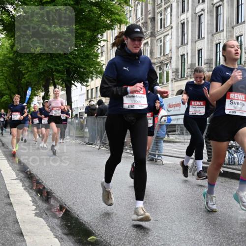 14.06.2026 - REWE Women's Run J. Mangold http://msf.ph/oto/9771993 14.06.2026 10:00:11 Ziel 10229, 10300, 10466, 10677, 10756, 10789, 10911, 10956, 11042, 11066, 11092, 11171, 11255, 11342, 11434, 11463, 11518 meine-sportfotos.de