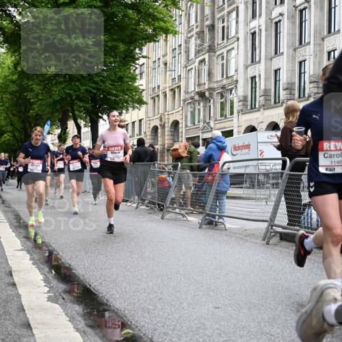 14.06.2026 - REWE Women's Run J. Mangold http://msf.ph/oto/9772001 14.06.2026 10:00:12 Ziel 10030, 10229, 10300, 10466, 10677, 10756, 10789, 10911, 10956, 11042, 11066, 11092, 11171, 11255, 11434, 11463, 11518 meine-sportfotos.de