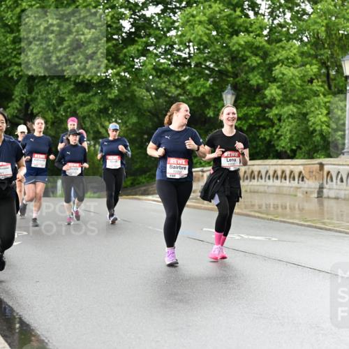 14.06.2026 - REWE Women's Run Dr. Thomas Lammeyer http://msf.ph/oto/9772046 14.06.2026 09:50:15 Laufen 10861, 11033 meine-sportfotos.de