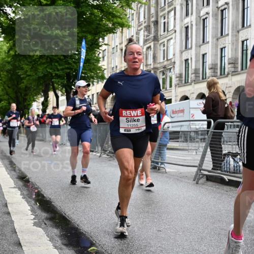 14.06.2026 - REWE Women's Run J. Mangold http://msf.ph/oto/9772047 14.06.2026 10:00:16 Ziel 10030, 10210, 10229, 10300, 10433, 10466, 10677, 10709, 11101, 11255, 11434, 11463, 11518 meine-sportfotos.de