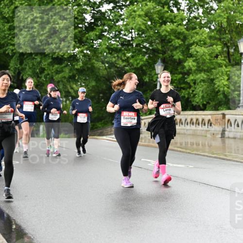 14.06.2026 - REWE Women's Run Dr. Thomas Lammeyer http://msf.ph/oto/9772048 14.06.2026 09:50:15 Laufen 10861, 10350, 11033 meine-sportfotos.de