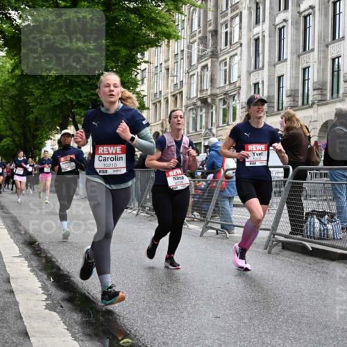 14.06.2026 - REWE Women's Run J. Mangold http://msf.ph/oto/9772085 14.06.2026 10:00:20 Ziel 10030, 10210, 10433, 10466, 10677, 10709, 11101, 11255, 11518 meine-sportfotos.de