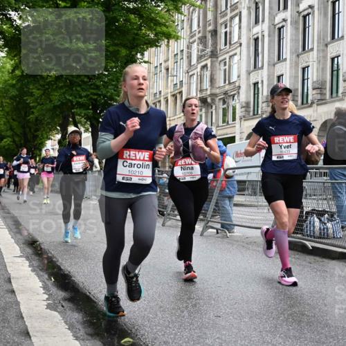 14.06.2026 - REWE Women's Run J. Mangold http://msf.ph/oto/9772088 14.06.2026 10:00:21 Ziel 10030, 10042, 10043, 10210, 10433, 10466, 10709, 11101 meine-sportfotos.de