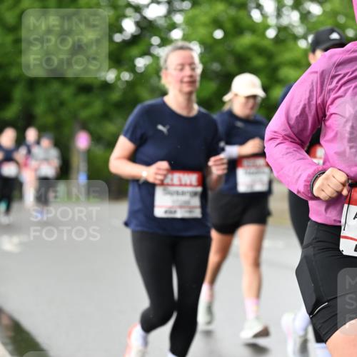 14.06.2026 - REWE Women's Run Dr. Thomas Lammeyer http://msf.ph/oto/9772129 14.06.2026 09:50:20 Laufen 10383 meine-sportfotos.de