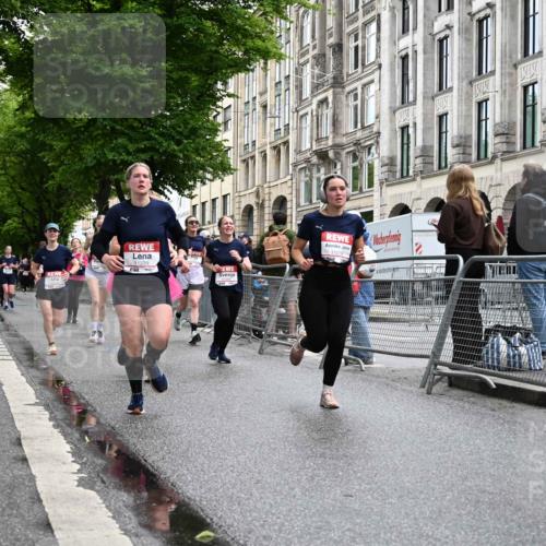 14.06.2026 - REWE Women's Run J. Mangold http://msf.ph/oto/9772145 14.06.2026 10:00:28 Ziel 10042, 10043, 10101, 10198, 10905, 11205, 11229, 11278, 11324, 11422, 11493 meine-sportfotos.de
