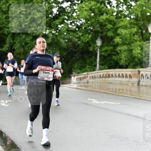 14.06.2026 - REWE Women's Run Dr. Thomas Lammeyer http://msf.ph/oto/9772158 14.06.2026 09:50:23 Laufen 11159 meine-sportfotos.de