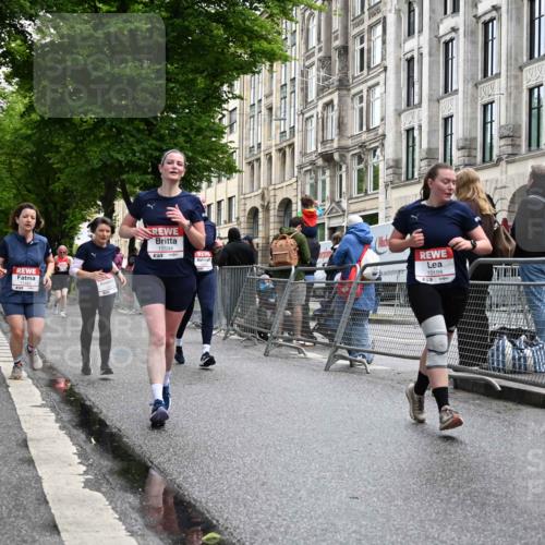 14.06.2026 - REWE Women's Run J. Mangold http://msf.ph/oto/9772217 14.06.2026 10:00:37 Ziel 10162, 10188, 10454, 10594, 10613, 10805, 11422, 11483 meine-sportfotos.de