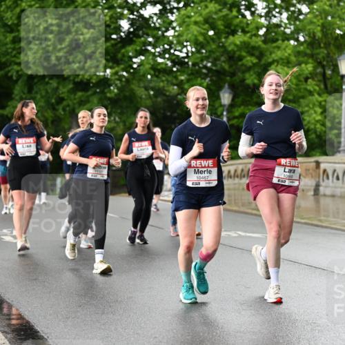 14.06.2026 - REWE Women's Run Dr. Thomas Lammeyer http://msf.ph/oto/9772218 14.06.2026 09:50:27 Laufen 10413, 11127, 10467, 7, 10949, 7 meine-sportfotos.de