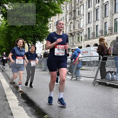 14.06.2026 - REWE Women's Run J. Mangold http://msf.ph/oto/9772228 14.06.2026 10:00:37 Ziel 10162, 10188, 10454, 10594, 10613, 10805, 11422, 11483 meine-sportfotos.de