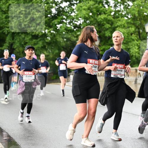 14.06.2026 - REWE Women's Run Dr. Thomas Lammeyer http://msf.ph/oto/9772256 14.06.2026 09:50:29 Laufen 10248, 413, 10890, 10412, 57 meine-sportfotos.de