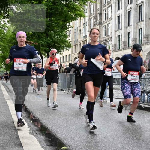 14.06.2026 - REWE Women's Run J. Mangold http://msf.ph/oto/9772257 14.06.2026 10:00:43 Ziel 10162, 10204, 10370, 10393, 10522, 10576, 10613, 10637, 10663, 10805, 11104, 11334, 11440, 11472, 11483 meine-sportfotos.de