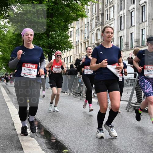 14.06.2026 - REWE Women's Run J. Mangold http://msf.ph/oto/9772259 14.06.2026 10:00:43 Ziel 10162, 10204, 10370, 10393, 10522, 10576, 10613, 10637, 10663, 10805, 11104, 11334, 11440, 11472, 11483 meine-sportfotos.de