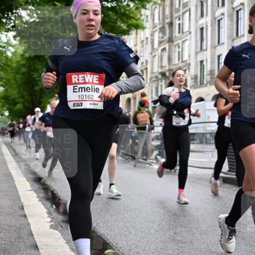 14.06.2026 - REWE Women's Run J. Mangold http://msf.ph/oto/9772265 14.06.2026 10:00:44 Ziel 10162, 10204, 10370, 10393, 10522, 10576, 10637, 10663, 11104, 11334, 11440, 11472 meine-sportfotos.de