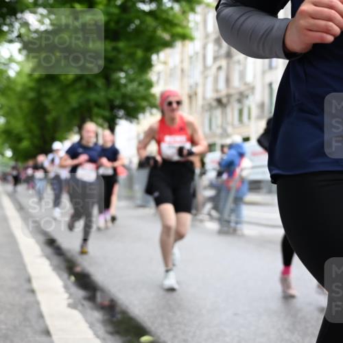 14.06.2026 - REWE Women's Run J. Mangold http://msf.ph/oto/9772271 14.06.2026 10:00:44 Ziel 10162, 10204, 10370, 10393, 10522, 10576, 10637, 10663, 11104, 11334, 11440, 11472 meine-sportfotos.de