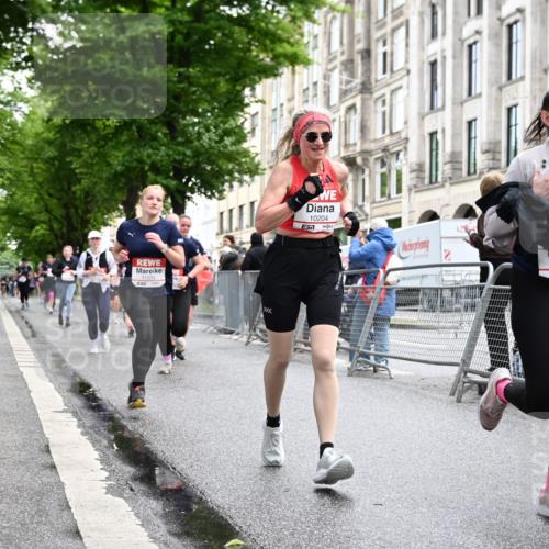14.06.2026 - REWE Women's Run J. Mangold http://msf.ph/oto/9772274 14.06.2026 10:00:45 Ziel 10162, 10204, 10370, 10393, 10522, 10576, 10637, 10663, 11104, 11150, 11265, 11334, 11440, 11472 meine-sportfotos.de