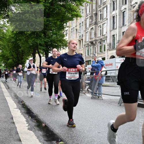 14.06.2026 - REWE Women's Run J. Mangold http://msf.ph/oto/9772282 14.06.2026 10:00:46 Ziel 10162, 10204, 10370, 10393, 10522, 10576, 10637, 10663, 11104, 11150, 11265, 11334, 11440, 11472, 11522 meine-sportfotos.de