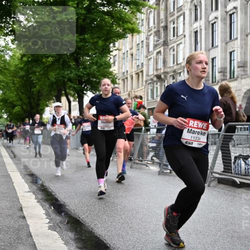 14.06.2026 - REWE Women's Run J. Mangold http://msf.ph/oto/9772288 14.06.2026 10:00:46 Ziel 10162, 10204, 10370, 10393, 10522, 10576, 10637, 10663, 11104, 11150, 11265, 11334, 11440, 11472, 11522 meine-sportfotos.de
