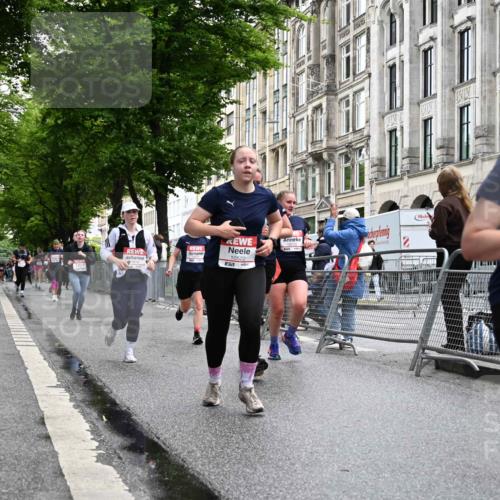 14.06.2026 - REWE Women's Run J. Mangold http://msf.ph/oto/9772291 14.06.2026 10:00:46 Ziel 10162, 10204, 10370, 10393, 10522, 10576, 10637, 10663, 11104, 11150, 11265, 11334, 11440, 11472, 11522 meine-sportfotos.de