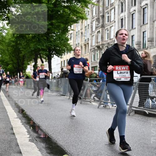 14.06.2026 - REWE Women's Run J. Mangold http://msf.ph/oto/9772344 14.06.2026 10:00:51 Ziel 10068, 10370, 10522, 10576, 11150, 11265, 11308, 11412, 11440, 11472, 11522 meine-sportfotos.de