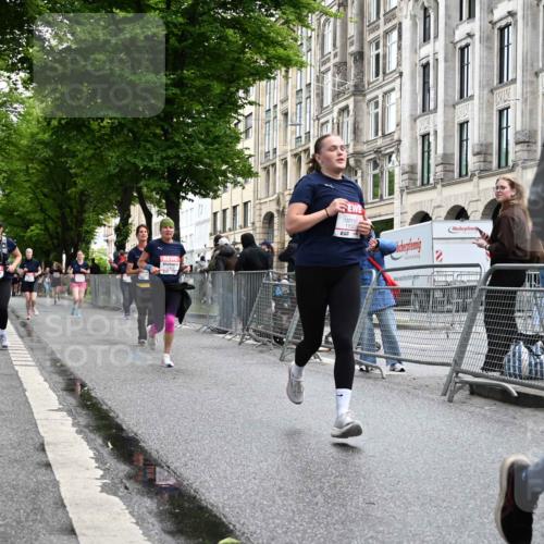 14.06.2026 - REWE Women's Run J. Mangold http://msf.ph/oto/9772350 14.06.2026 10:00:52 Ziel 10068, 10221, 10370, 10576, 11150, 11265, 11308, 11412, 11440, 11472, 11522 meine-sportfotos.de