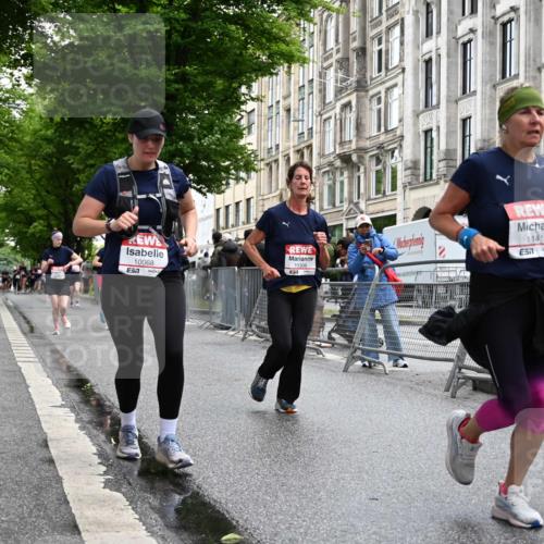 14.06.2026 - REWE Women's Run J. Mangold http://msf.ph/oto/9772376 14.06.2026 10:00:54 Ziel 10068, 10221, 11150, 11265, 11308, 11412, 11522 meine-sportfotos.de