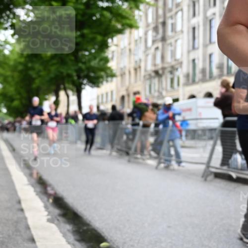 14.06.2026 - REWE Women's Run J. Mangold http://msf.ph/oto/9772386 14.06.2026 10:00:56 Ziel 10068, 10121, 10221, 10792, 10933, 11308, 11412, 11522 meine-sportfotos.de