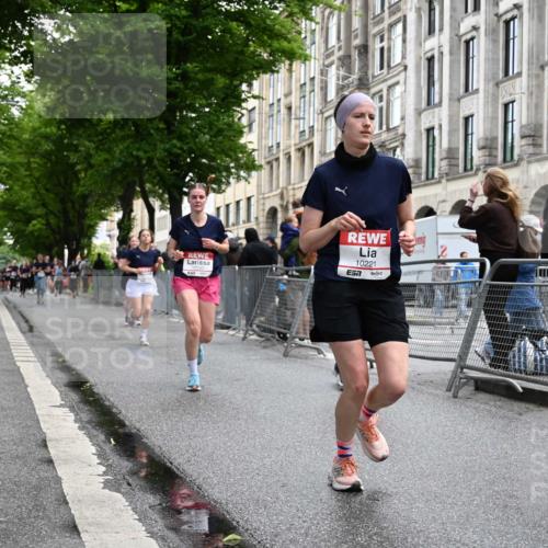 14.06.2026 - REWE Women's Run J. Mangold http://msf.ph/oto/9772399 14.06.2026 10:00:59 Ziel 10121, 10221, 10792, 10933, 11308, 11375 meine-sportfotos.de