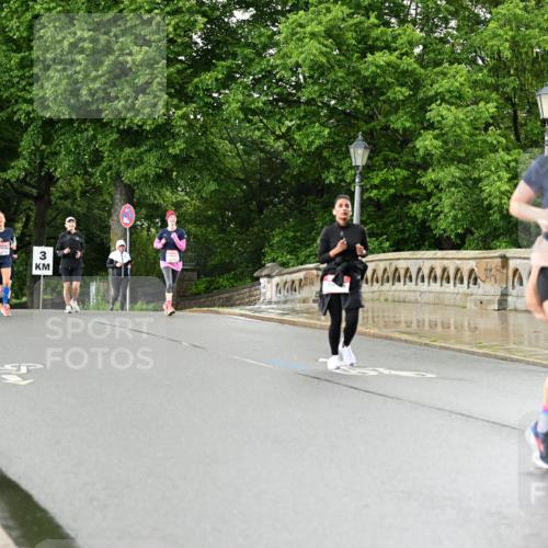 14.06.2026 - REWE Women's Run Dr. Thomas Lammeyer http://msf.ph/oto/9772432 14.06.2026 09:50:45 Laufen 3 meine-sportfotos.de