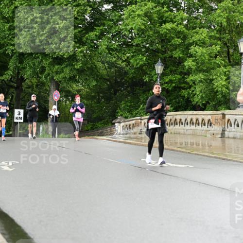 14.06.2026 - REWE Women's Run Dr. Thomas Lammeyer http://msf.ph/oto/9772434 14.06.2026 09:50:46 Laufen 3 meine-sportfotos.de