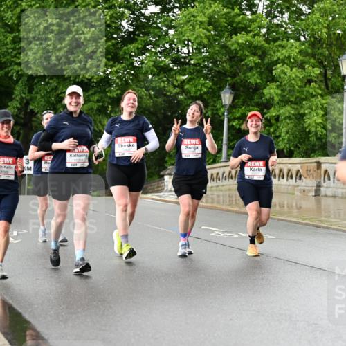 14.06.2026 - REWE Women's Run Dr. Thomas Lammeyer http://msf.ph/oto/9772497 14.06.2026 09:50:56 Laufen 3, 11083, 10208, 7 meine-sportfotos.de