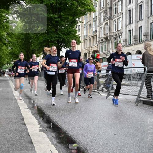 14.06.2026 - REWE Women's Run J. Mangold http://msf.ph/oto/9772507 14.06.2026 10:01:14 Ziel 10077, 10307, 10315, 10369, 10482, 10812, 10824, 10828, 10902, 10915, 10966, 11018, 11044, 11045, 11196, 11206, 11361 meine-sportfotos.de