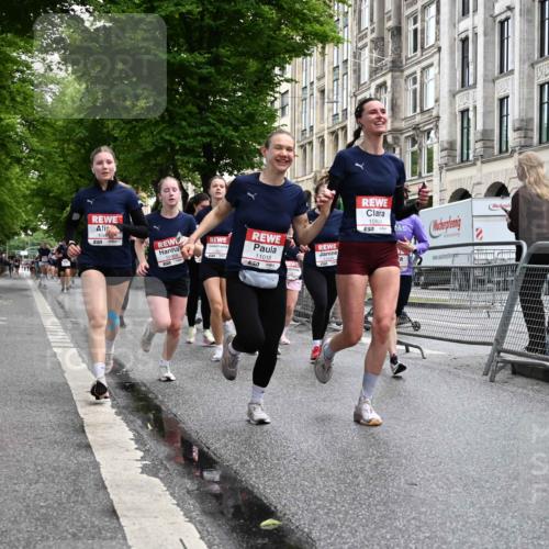 14.06.2026 - REWE Women's Run J. Mangold http://msf.ph/oto/9772516 14.06.2026 10:01:15 Ziel 10077, 10307, 10315, 10369, 10482, 10812, 10824, 10828, 10902, 10915, 10966, 11018, 11044, 11045, 11196, 11206, 11361 meine-sportfotos.de