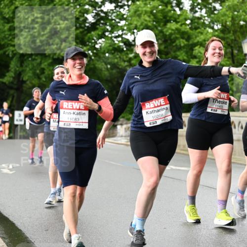14.06.2026 - REWE Women's Run Dr. Thomas Lammeyer http://msf.ph/oto/9772526 14.06.2026 09:50:58 Laufen 5, 11083, 57, 10208, 7, 11405, 7, 10886 meine-sportfotos.de