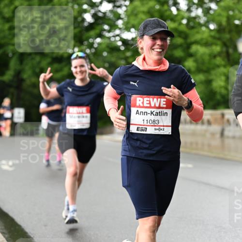 14.06.2026 - REWE Women's Run Dr. Thomas Lammeyer http://msf.ph/oto/9772537 14.06.2026 09:50:59 Laufen 11083, 10208, 7 meine-sportfotos.de