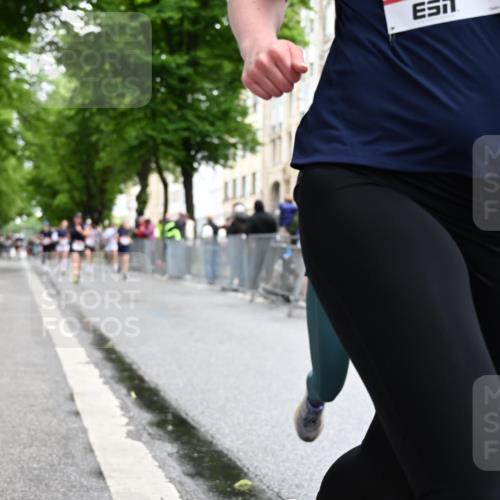 14.06.2026 - REWE Women's Run J. Mangold http://msf.ph/oto/9772549 14.06.2026 10:01:18 Ziel 10077, 10307, 10315, 10482, 10812, 10824, 10828, 10915, 10966, 11018, 11044, 11045, 11206, 11361 meine-sportfotos.de