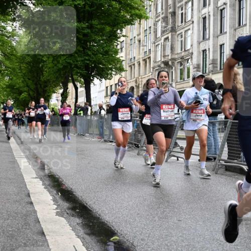 14.06.2026 - REWE Women's Run J. Mangold http://msf.ph/oto/9772580 14.06.2026 10:01:27 Ziel 10165, 10320, 10453, 10495, 10521, 10831, 11013, 11075, 11078, 11285 meine-sportfotos.de