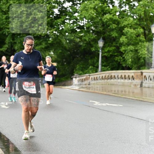 14.06.2026 - REWE Women's Run Dr. Thomas Lammeyer http://msf.ph/oto/9772626 14.06.2026 09:51:05 Laufen 0981 meine-sportfotos.de