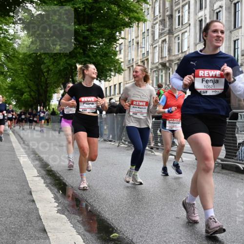 14.06.2026 - REWE Women's Run J. Mangold http://msf.ph/oto/9772628 14.06.2026 10:01:33 Ziel 10320, 10431, 10495, 10521, 10817, 11038, 11039, 11041, 11078, 11139, 11225, 11285 meine-sportfotos.de