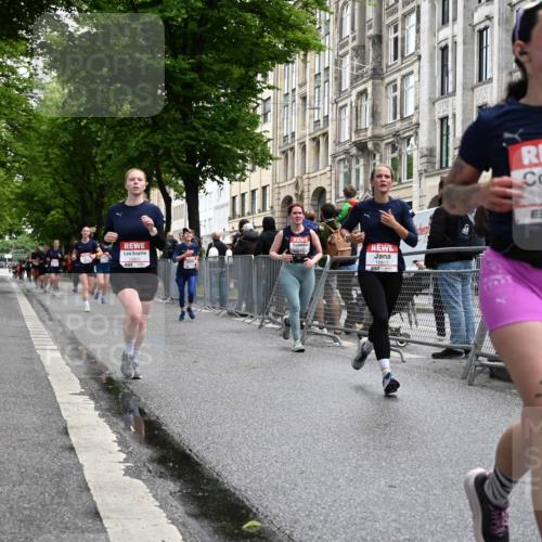 14.06.2026 - REWE Women's Run J. Mangold http://msf.ph/oto/9772654 14.06.2026 10:01:35 Ziel 10431, 10521, 10817, 11038, 11039, 11041, 11139, 11180, 11225, 11285, 11506 meine-sportfotos.de