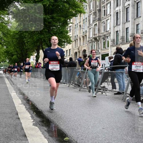 14.06.2026 - REWE Women's Run J. Mangold http://msf.ph/oto/9772663 14.06.2026 10:01:36 Ziel 10431, 10521, 10817, 11038, 11039, 11041, 11139, 11180, 11225, 11285, 11506 meine-sportfotos.de