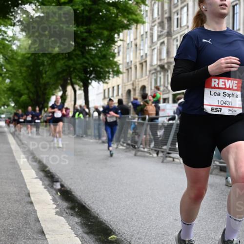 14.06.2026 - REWE Women's Run J. Mangold http://msf.ph/oto/9772671 14.06.2026 10:01:37 Ziel 10431, 10521, 10817, 11038, 11039, 11041, 11139, 11162, 11180, 11225, 11506 meine-sportfotos.de