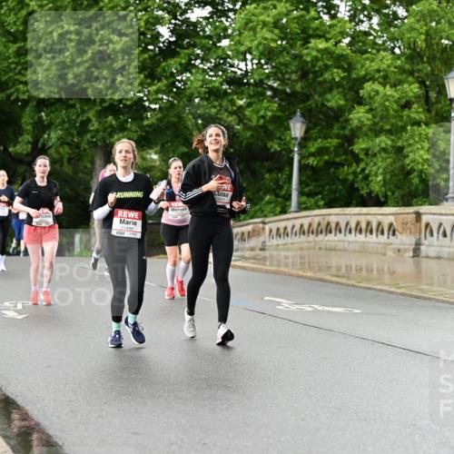 14.06.2026 - REWE Women's Run Dr. Thomas Lammeyer http://msf.ph/oto/9772702 14.06.2026 09:51:11 Laufen 11498, 10917, 10111 meine-sportfotos.de