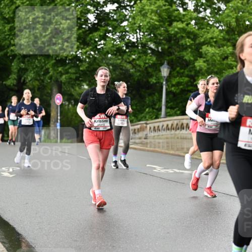 14.06.2026 - REWE Women's Run Dr. Thomas Lammeyer http://msf.ph/oto/9772728 14.06.2026 09:51:14 Laufen 11219, 11071, 11408 meine-sportfotos.de