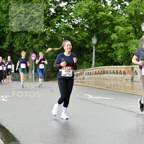 14.06.2026 - REWE Women's Run Dr. Thomas Lammeyer http://msf.ph/oto/9772753 14.06.2026 09:51:16 Laufen 10739, 7, 2, 11022 meine-sportfotos.de